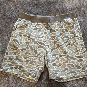 Burlebo Camo Shorts